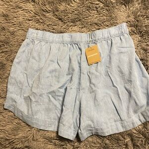 Patagonia Women’s Shorts NEW XL Shorts with pockets
